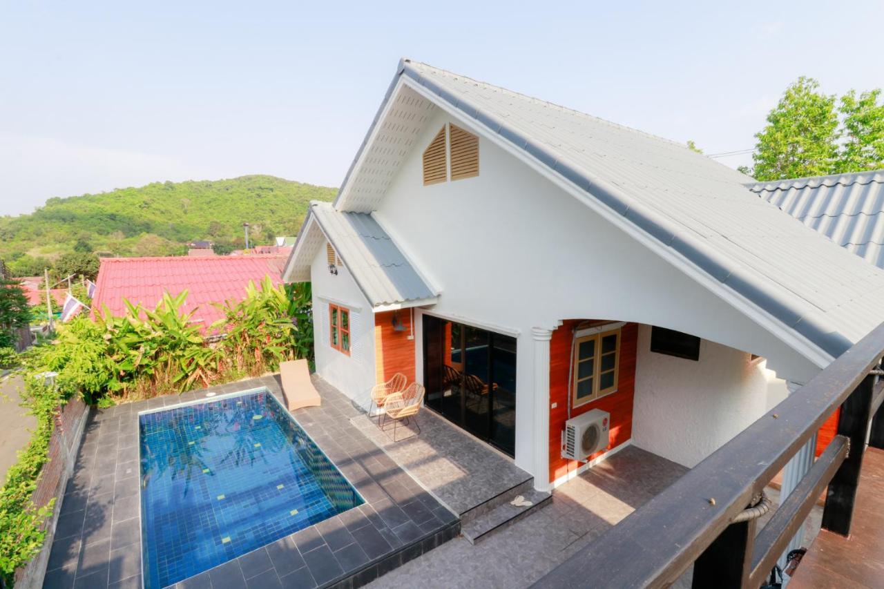 Jirapat Sunny Mode Villa Sattahip Bagian luar foto
